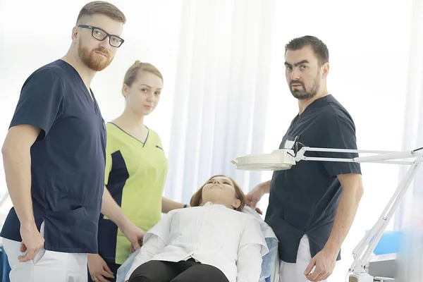 Läkare Medicinsk Uniform Sjukhus Akutsjukvård — Stockfoto