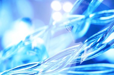 iş, modern tıp kavramı tıbbi üniformalı genç kadın doktor