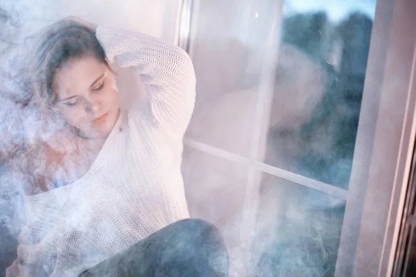 Young Blonde Woman White Knitted Sweater Posing Dark Room Smoke — Stock Photo, Image