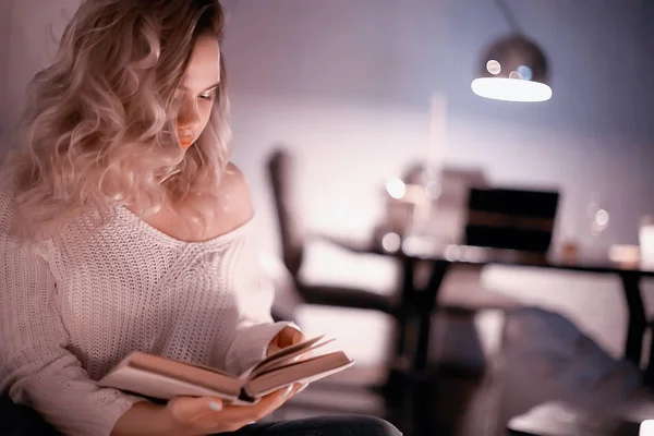 Young Blonde Woman White Knitted Sweater Relaxing Home — Stock Photo, Image