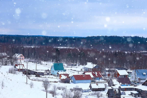 Trähusen Den Ryska Landsbygden Träarkitektur Vinterlandskap Ryska Byn — Stockfoto