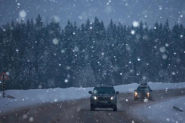 Köd Téli Road Magányos Téli Táj — Stock Fotó