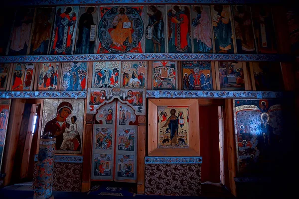 Ρωσική Ξύλινη Εκκλησία Ορθόδοξη Ξύλινη Αρχιτεκτονική — Φωτογραφία Αρχείου