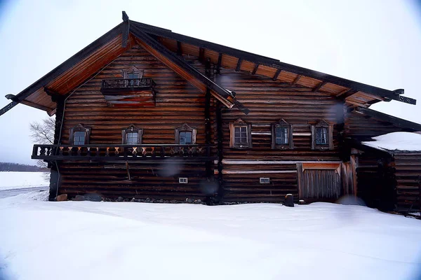 Holzhäuser Der Russischen Landschaft Holzarchitektur Winterlandschaft Russischen Dorf — Stockfoto