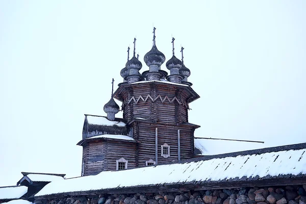 古いキジ島教会 冬景色 ロシアの建築 — ストック写真