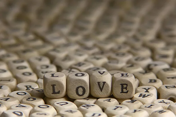 Cubos Madera Con Letras Inscripción Love Mensaje Letras Pequeñas Concepto —  Fotos de Stock