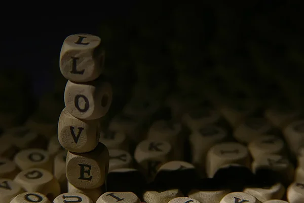 Cubos Madeira Com Letras Inscrição Amor Mensagem Letras Pequenas Conceito — Fotografia de Stock