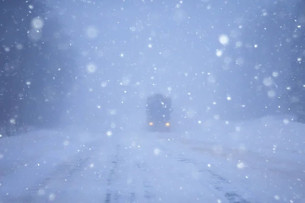 Neige Brouillard Sur Route Hiver Hiver Paysage Solitaire — Photo