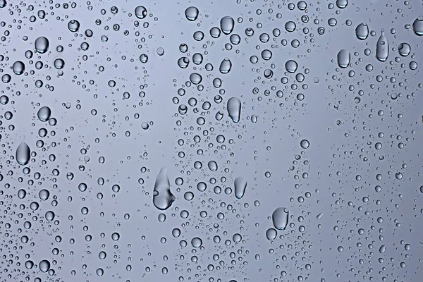 Gri Arka Planı Pencere Camına Yağmur Damlaları Sonbahar Hava Kavramı — Stok fotoğraf