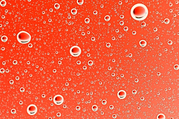 Czerwone Mokre Podłoże Krople Deszczu Czerwone Szyby Pogoda — Zdjęcie stockowe