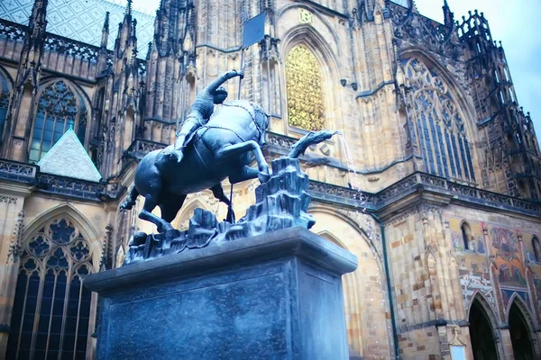 Antika Arkitekturen Katolska Katedralen Prag Tjeckien — Stockfoto