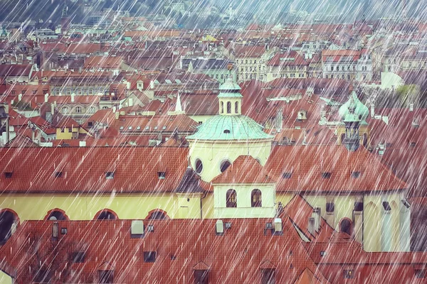 Outono Paisagem República Checa Chuva Praga Telhados Vermelhos Vista Panorâmica — Fotografia de Stock