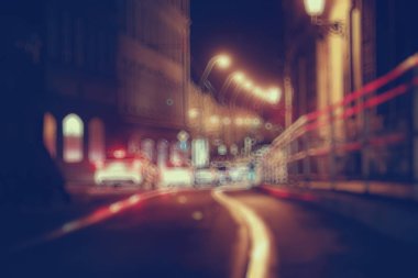 trafik sıkışıklığı, gece görünümü otomobillerde görünümünü