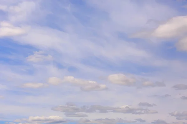 Mavi Gökyüzü Saflık Kavramı Tazelik Doğanın Bulutlarda — Stok fotoğraf
