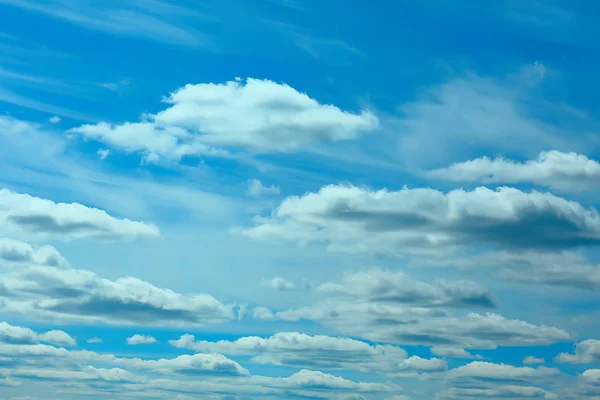 Moln Blå Himmel Begreppet Renhet Och Friskhet Naturen — Stockfoto