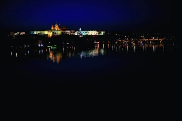 Panoramik Vltava Nehri Prague Çek Cumhuriyeti Köprüden — Stok fotoğraf