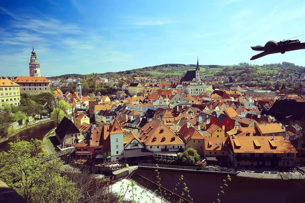 Çek Krumlov şehri panoramik manzaralı