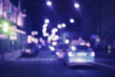 gece otoyolda trafik bulanık görünüm