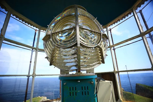 Лампа Маяка Стеклянная Большая Лампа Морском Маяке Большой Источник Света — стоковое фото