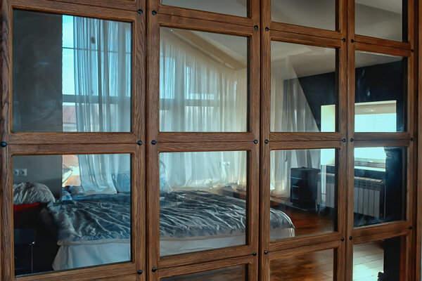 house interior, partition glass door 