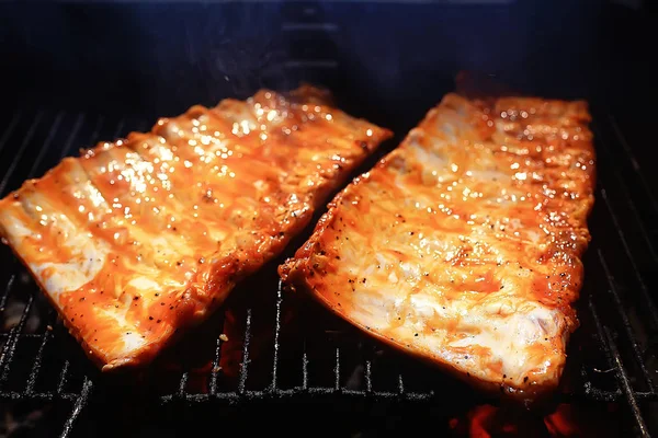 Costelas Porco Grelha Carvão Cozinha Carne Fresca Porco Cozido Carvão — Fotografia de Stock