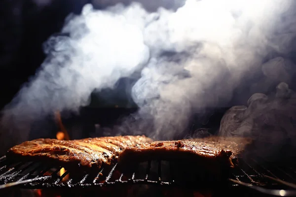 Costelas Porco Grelha Carvão Cozinha Carne Fresca Porco Cozido Carvão — Fotografia de Stock
