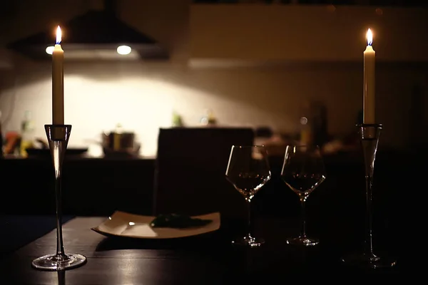 Instelling Van Romantische Diner Tabel Met Kaarsen — Stockfoto