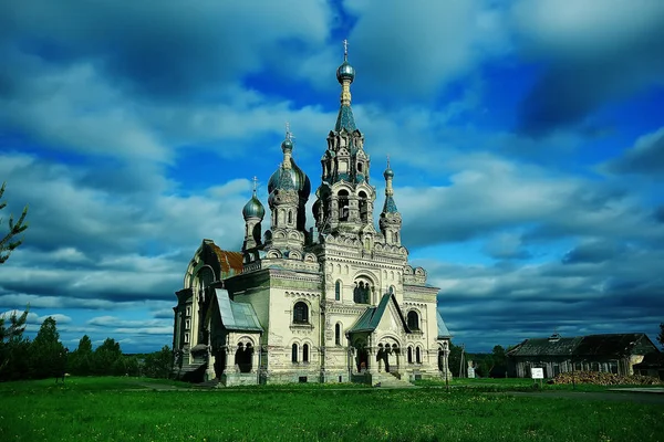 Kyrkan Landskapet Sommarlandskap Ryssland — Stockfoto