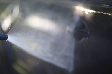 temiz otomatik parça oto yıkama üzerinde