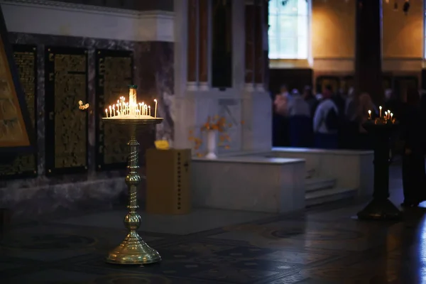 Interiér Kostela Noc Noc Pohled Uvnitř Katedrály Slavnostní Večer Kostele — Stock fotografie