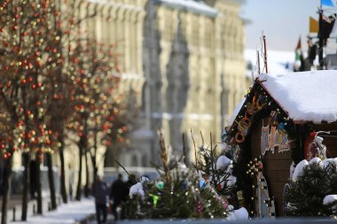 Atlıkarınca Kızıl Meydan, Moskova, iplik