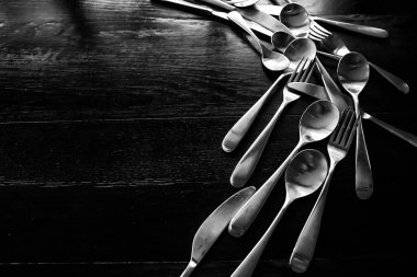 çatal, kaşık ve bıçak masada, güzel hizmet sofra 