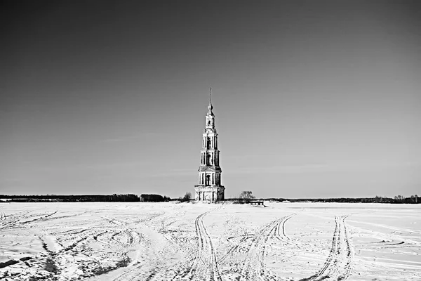 Kaljazin Kerk Panoramische Bekijken Orthodoxe Kerk Het Eiland Russische Landschap — Stockfoto