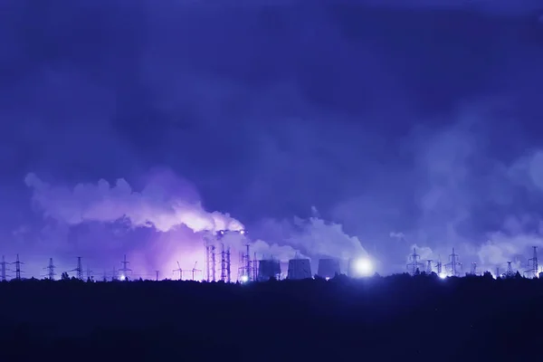 Fumée Nocturne Des Tuyaux Paysage Usine — Photo