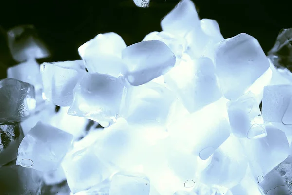 Primer Plano Cubitos Hielo Con Luz Brillante — Foto de Stock