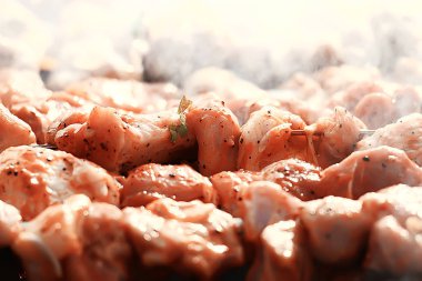 Kömür şiş kebap ızgara duman et