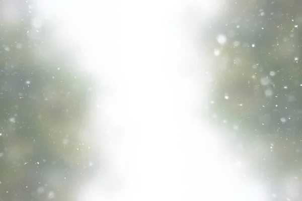 Verschwommener Schnee Winter Abstrakter Hintergrund Schneeflocken Auf Abstrakten Verschwommenen Glühenden — Stockfoto