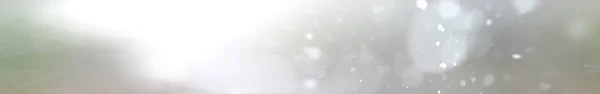 Абстрактный Узкий Длинный Фон Светящийся Размытый Зимний Фон Снежинки Размытом — стоковое фото