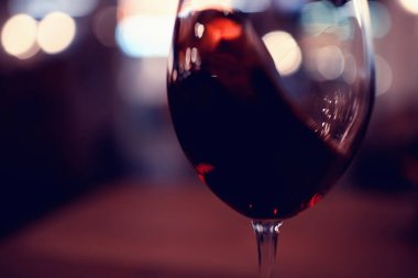 bir kafede romantizm/güzel konsept alkol cam, tatil akşam yemeği sunan şarap Restoran