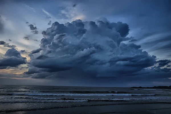 Nuvens Fundo Sombrio Cinza Tempestade Fundo Céu Topo Nuvens — Fotografia de Stock