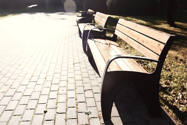 Landschap Herfst Park Bench Mooie Tuin Bankje Concept Van Rust — Stockfoto