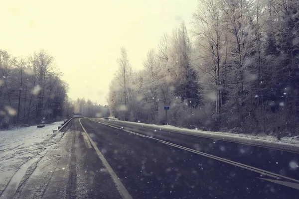Автомобілі Зимових Дорогах Трафік Джем Міста Зимова Погода Міському Шосе — стокове фото