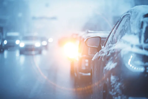 Coches Invierno Atasco Tráfico Ciudad Clima Invierno Carretera Ciudad Vista —  Fotos de Stock