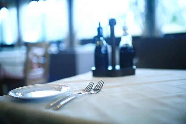 Tablo Ayarı Restoran Çatal Bir Kafede Bir Masada Güzel Gıda — Stok fotoğraf