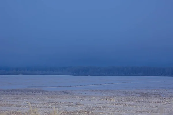 Winter Russischen Dorf Winterlandschaft Wald Russland Schneebedeckte Bäume Der Provinz — Stockfoto