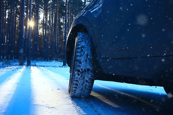 Bilar Vintern Vägtrafik Jam Stad Vinter Väder Stadens Motorväg Utsikten — Stockfoto