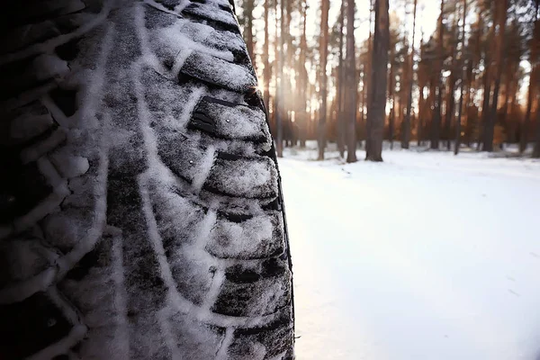 Wycieczka Samochodem Zimowym Europa Północna Skandynawia Droga Zimą Samochodem — Zdjęcie stockowe