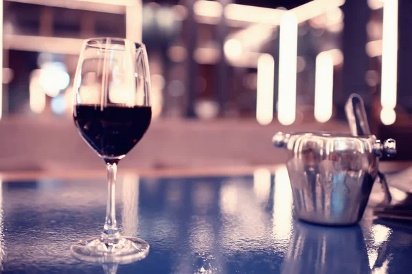 Glas Wijnalcohol Wijn Likeur Een Viering Van Druiven — Stockfoto
