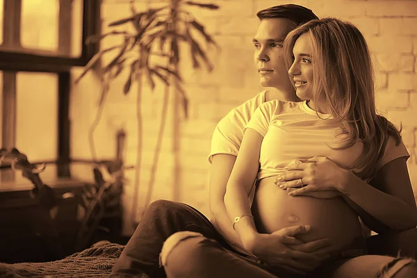 Gravid Flicka Stor Mage Hemma Begreppet Graviditet Och Förlossning Komfort — Stockfoto