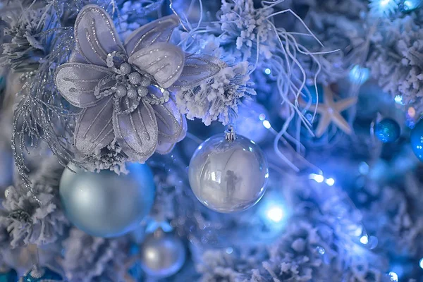 Neujahr Dekoration Hintergrund Verschwommen Schöne Weihnachten Hintergrund Spielzeug Auf Dekorierten — Stockfoto